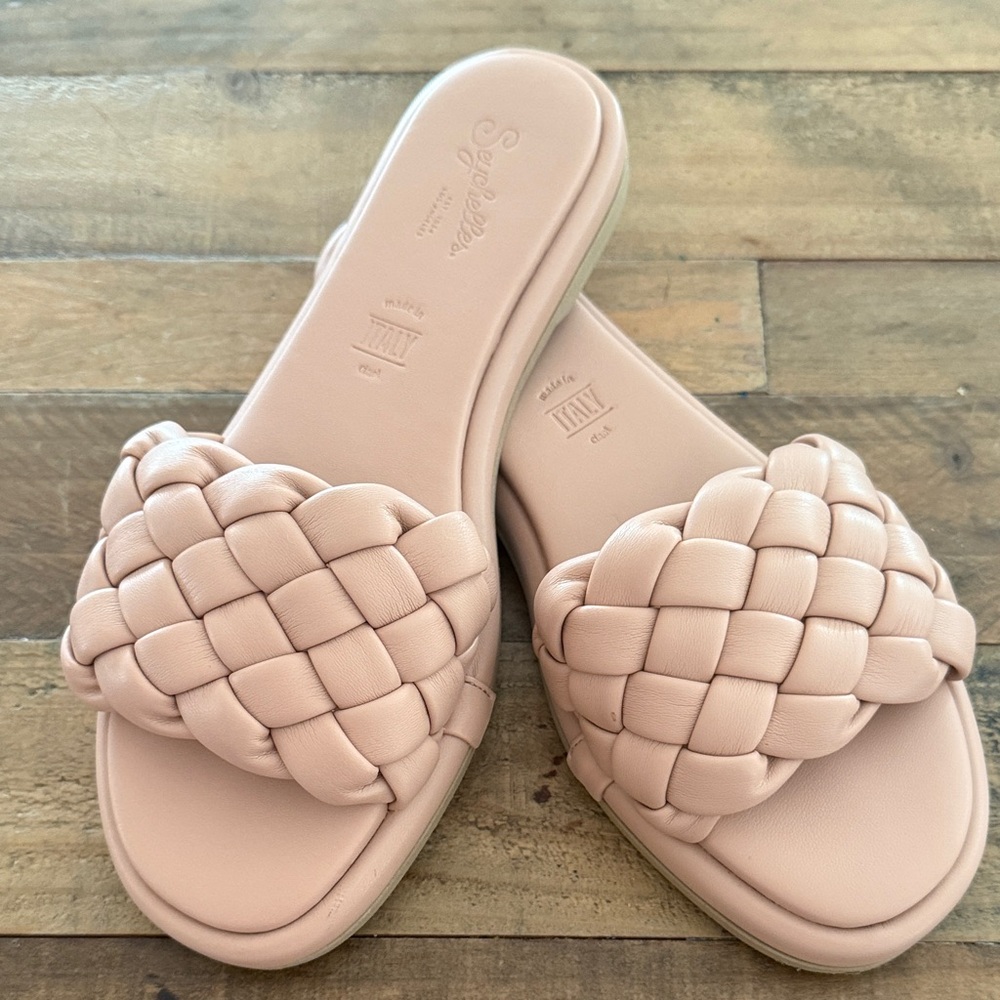 Seychelles Bellissima Blush Puffy Woven Slide Sandals
